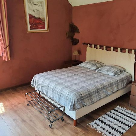 La Parenthese Bed & Breakfast Saint-Genix-sur-Guiers Exterior foto