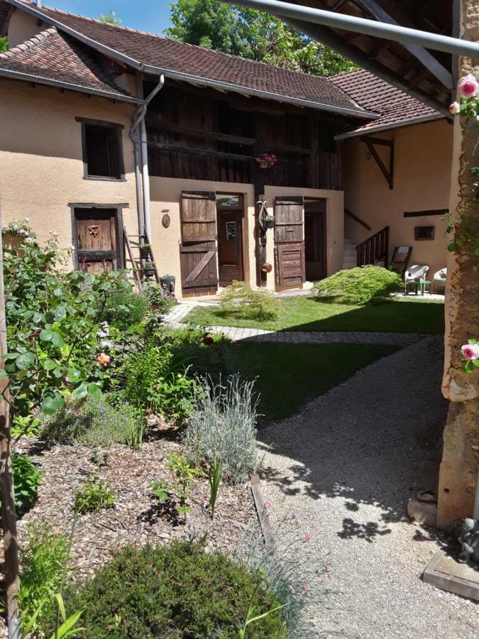 La Parenthese Bed & Breakfast Saint-Genix-sur-Guiers Exterior foto