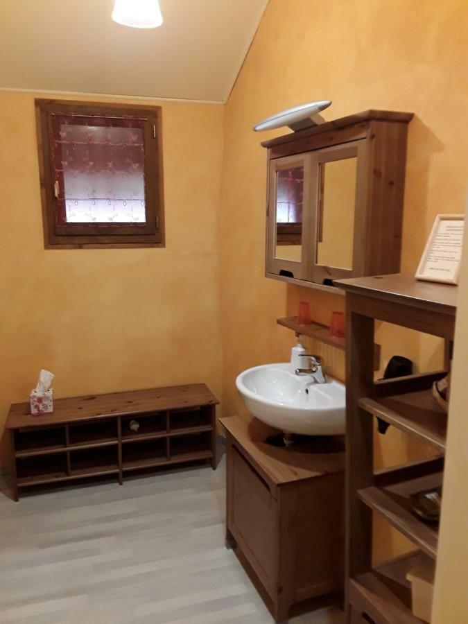 La Parenthese Bed & Breakfast Saint-Genix-sur-Guiers Exterior foto