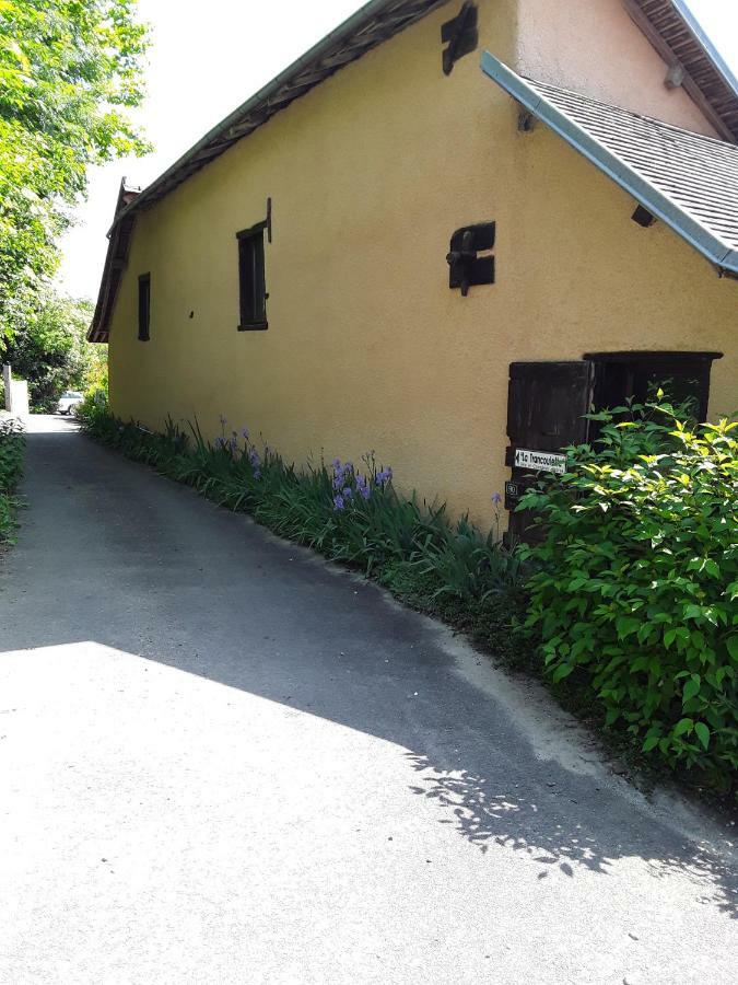 La Parenthese Bed & Breakfast Saint-Genix-sur-Guiers Exterior foto